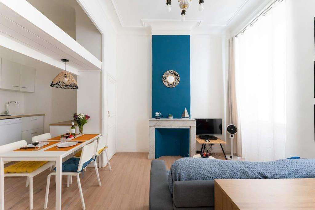 Escapade Marseillaise Pres Des Terrasses Du Port Apartment Marseille Bagian luar foto